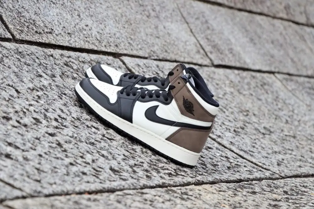 Giày Nike Air Jordan 1 Retro High OG GS 'Dark Mocha' 575441-105 - Ảnh 6