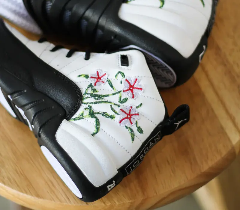 Giày Nike Air Jordan 12 Retro GS 'Floral' DR6956-100 - Ảnh 4
