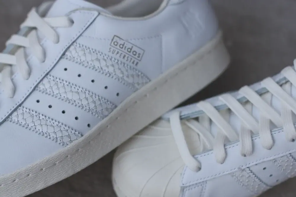 Giày Adidas Undefeated x Superstar 80 B34077 - Ảnh 6