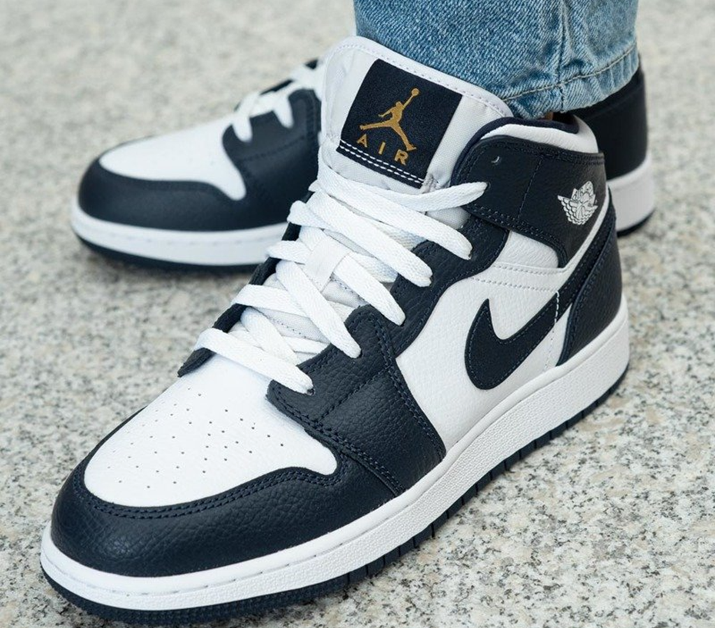 Giày Nike Air Jordan 1 Mid GS 'Obsidian' 554725-174 - Ảnh 5