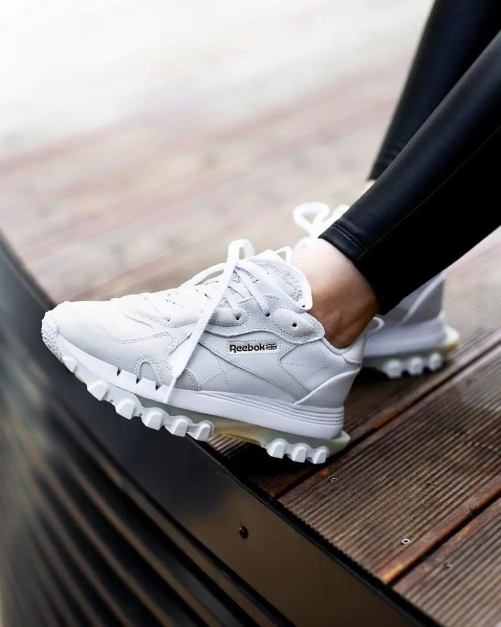 Giày Reebok Cardi B Classic Leather 'White Gold' H00686 - Ảnh 3