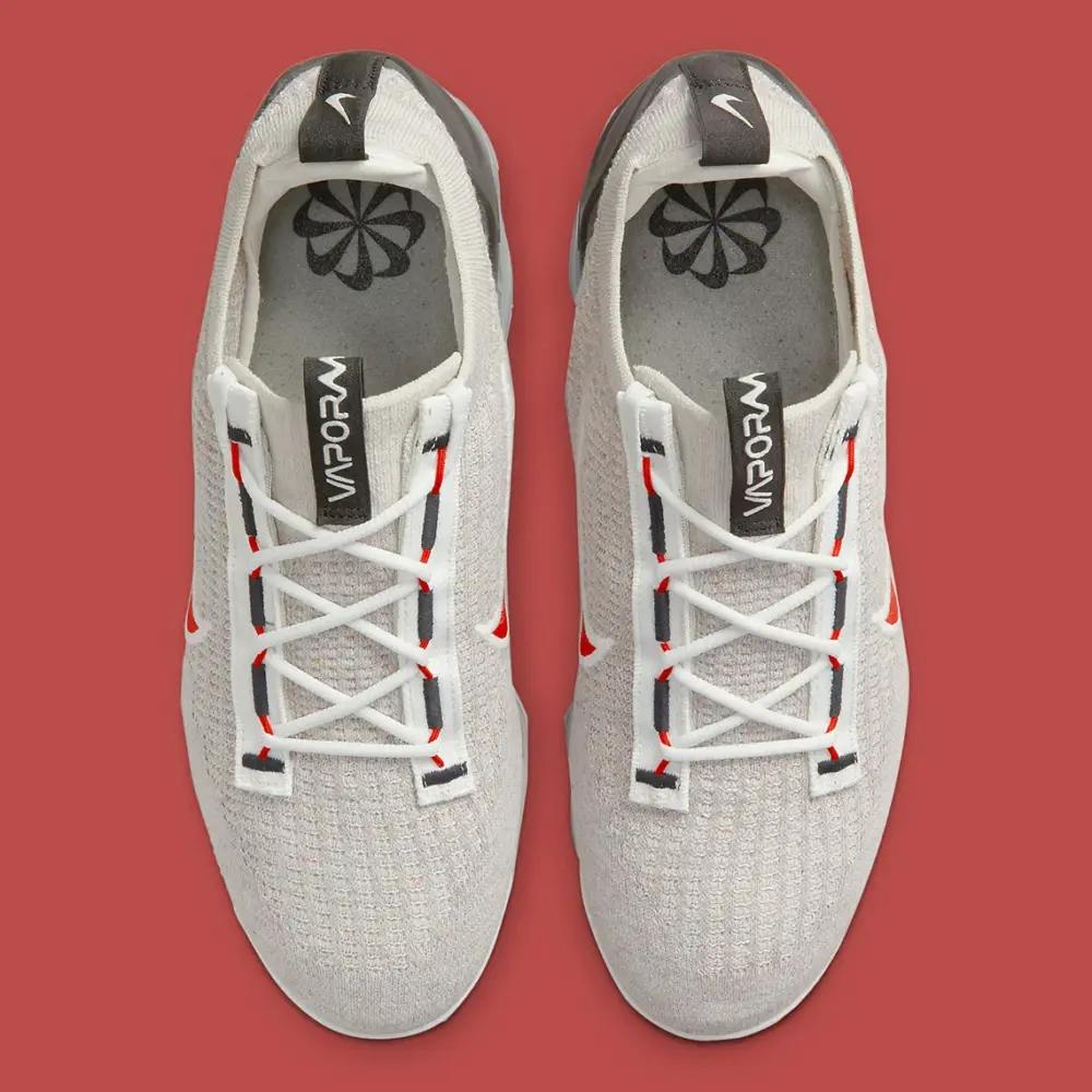 Alternative view of Giày Nike Air Vapormax 2021 Flyknit 'Light Bone University Red' DH4085-003