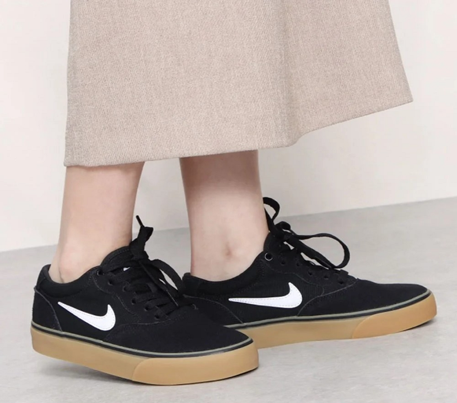 Giày Nike SB Chron 2 'Black Gum' DM3493-002 - Ảnh 3