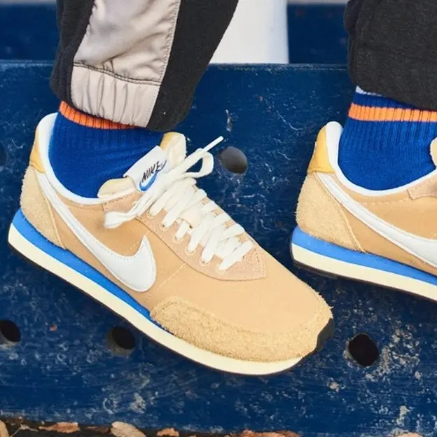 Alternative view of Giày Nike Waffle Trainer 2 'Twine' DO2372-737