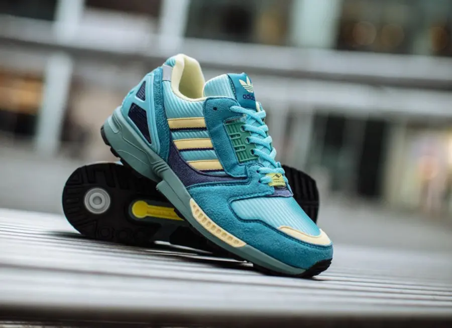 Alternative view of Giày Adidas ZX 8000 'Light Aqua' EE4754