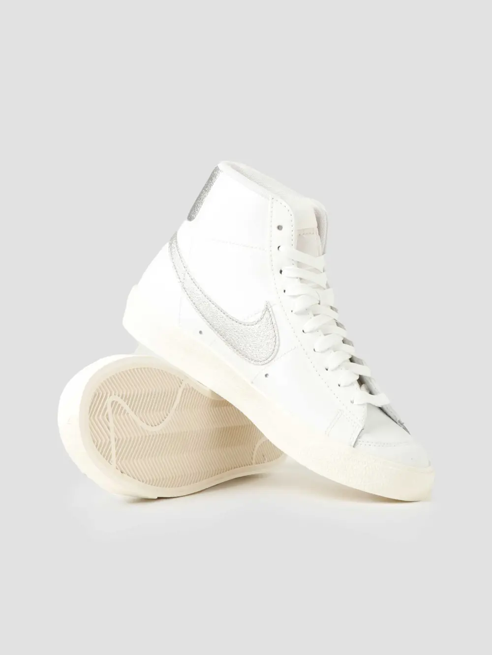 Giày Nike Blazer Mid 77 Vintage 'White Grey' DQ7574-100 - Ảnh 4