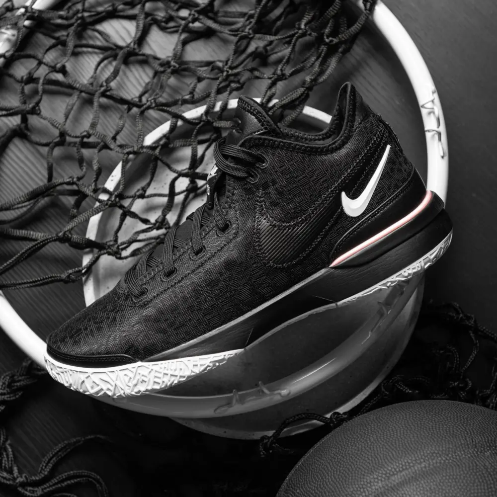 Alternative view of Giày Nike LeBron NXXT Gen 'Black Medium Soft Pink' DR8784-003