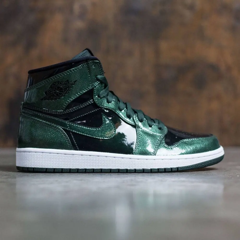 Alternative view of Giày Nike Air Jordan 1 High 'Anti-Gravity Machines'  332550-300