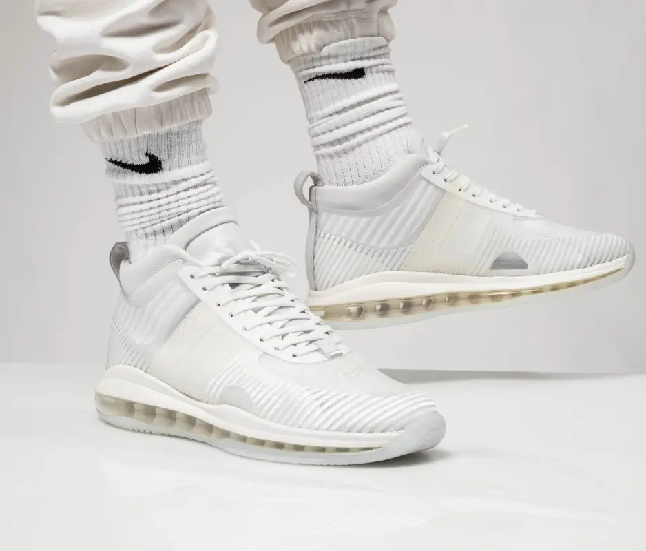 Alternative view of Giày Nike John Elliott x LeBron Icon QS 'White' AQ0114-101