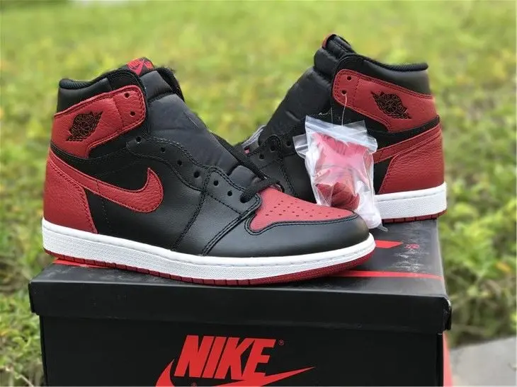 Giày Nike Jordan 1 Retro Bred "Banned" (2016) 555088-001 - Ảnh 3
