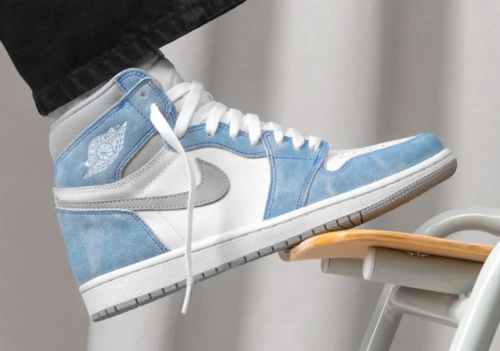 Giày Nike Air Jordan 1 Retro High OG Hyper Royal 555088-402 - Ảnh 3
