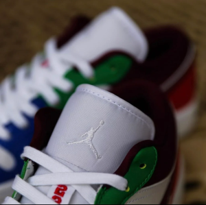 Alternative view of Giày Nike Wmns Air Jordan 1 Low SE 'Multi-Color' DB5455-100