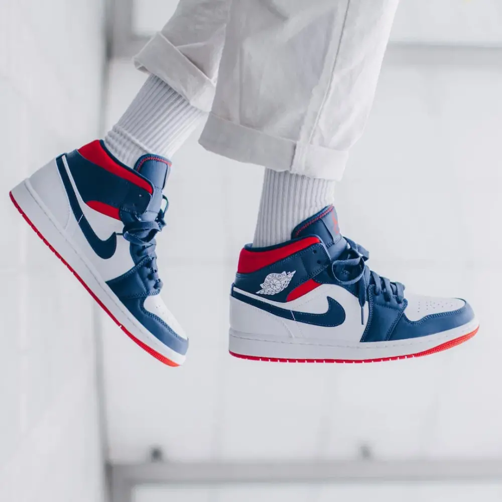 Giày Nike Air Jordan 1 Mid GS 'USA Olympic' BQ6931-104 - Ảnh 4