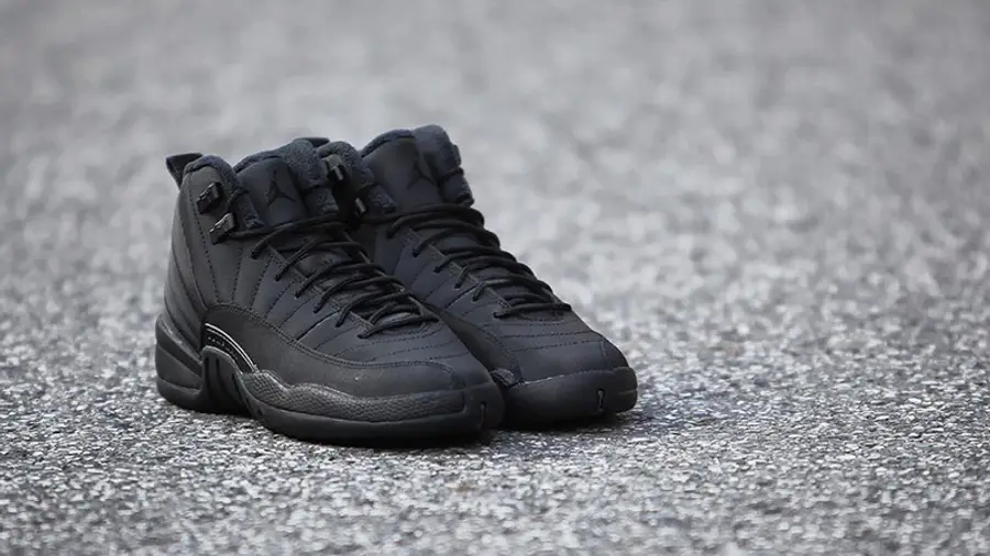 Giày Nike Air Jordan 12 Retro Winterized 'Triple Black' BQ6851-001 - Ảnh 2