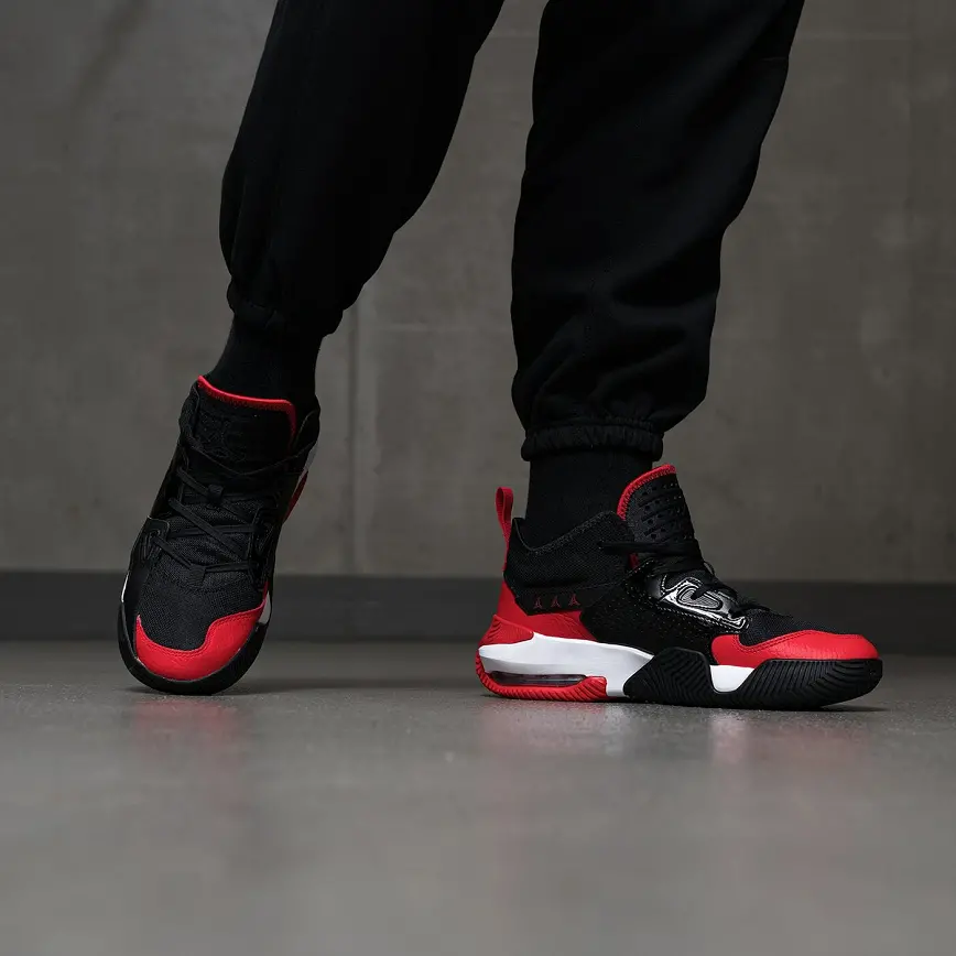 Alternative view of Giày Nike Jordan Stay Loyal 2 'Black White' DQ8401-016