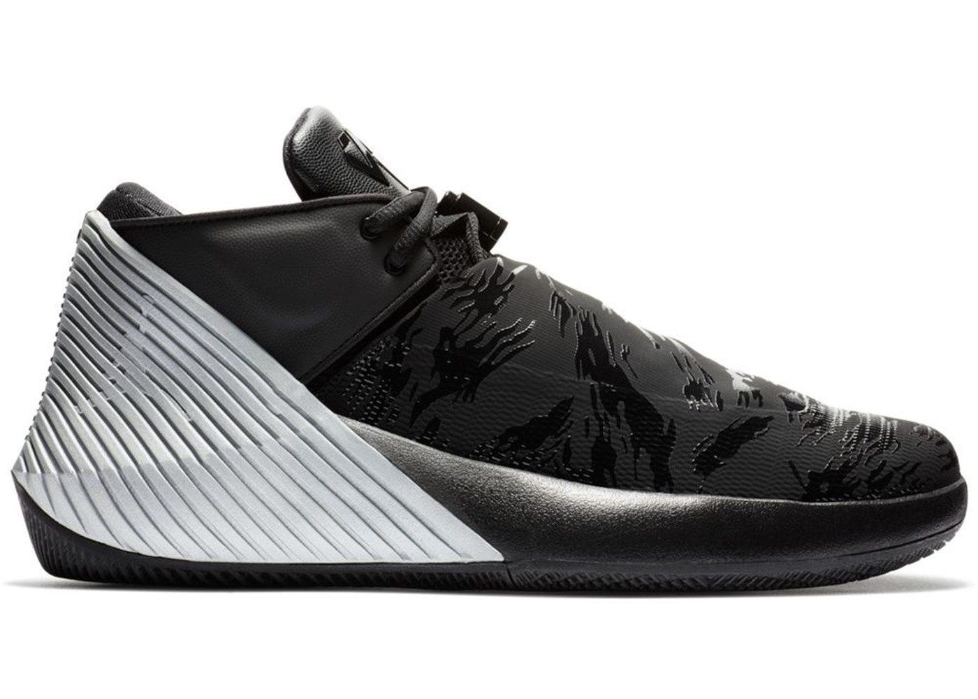 Giày Nike Why Not Zer0.1 Low TB 'Black Metallic Silver' AQ9682-001