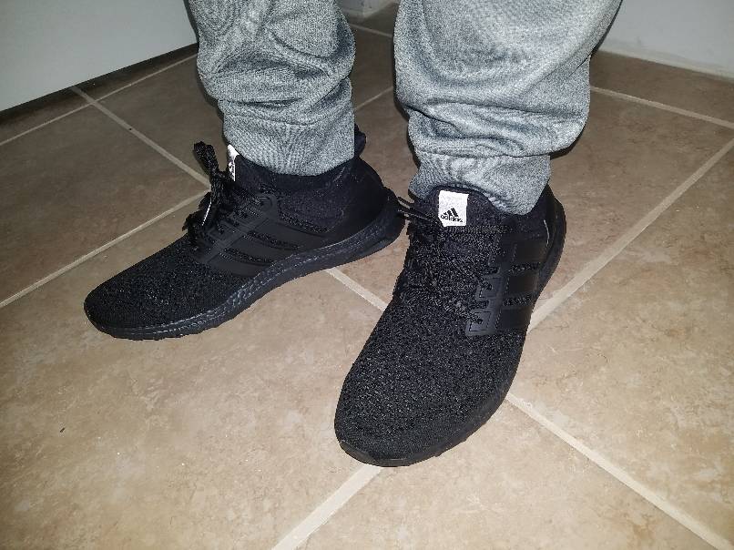 Giày Adidas UltraBoost 1.0 Limited 'Triple Black' BB4677 - Ảnh 4