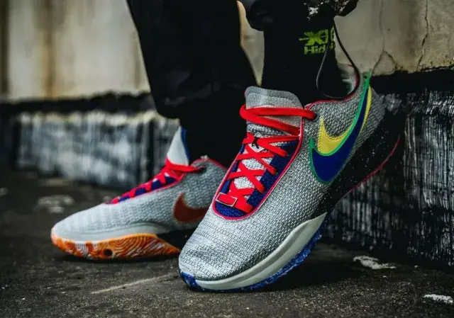 Giày Nike LeBron 20 'Nike Lifer' DJ5423-002 - Ảnh 3