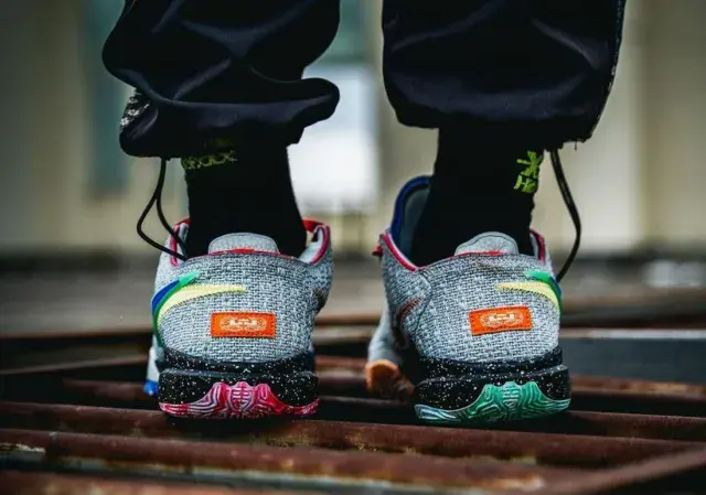 Giày Nike LeBron 20 'Nike Lifer' DJ5423-002 - Ảnh 5