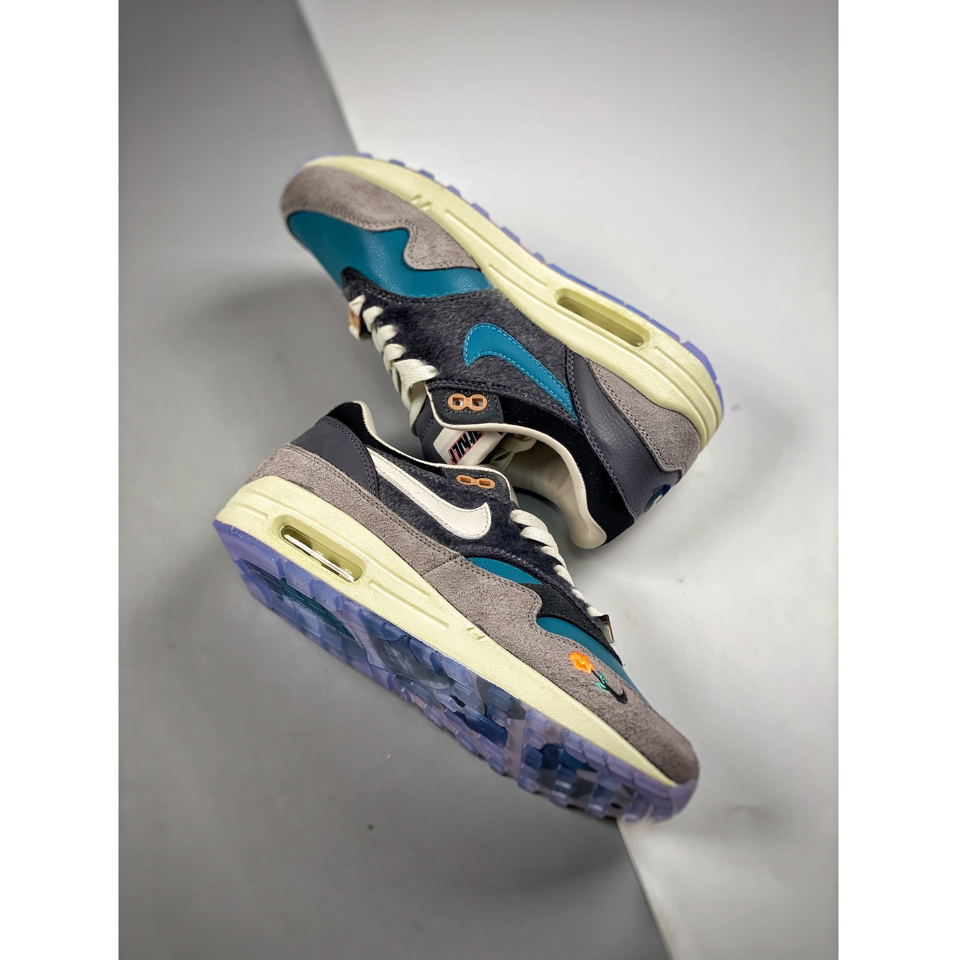 Giày Nike Air Max 1 'Kasina Won-Ang Grey' DQ8475-001 - Ảnh 2