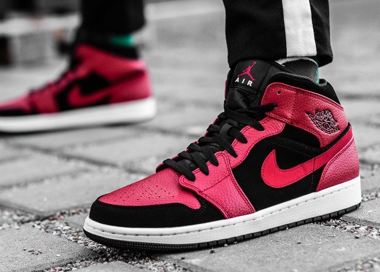Giày Nike Air Jordan 1 Mid 'Reverse Bred' 554724-054 - Ảnh 2