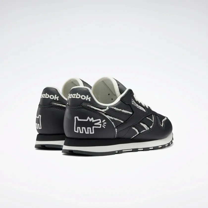 Giày Reebok Keith Haring x Classic Leather 'Dog Blackboard Chalk Drawing' GZ1456 - Ảnh 4