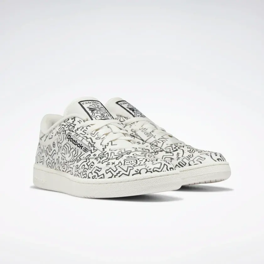 Alternative view of Giày Reebok Keith Haring x Club C 'Dancing Figures Allover Print' GZ1458