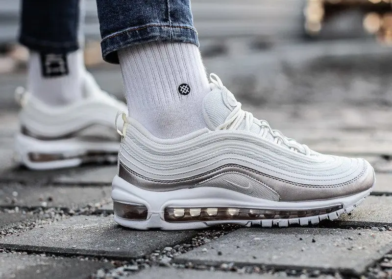 Alternative view of Giày Nike Air Max 97 Phantom Metallic Red Bronze 921523-002