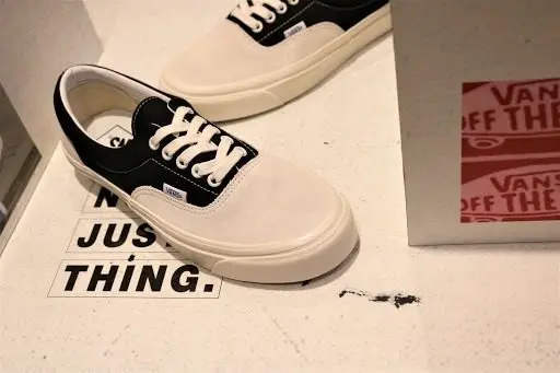 Alternative view of Giày Vans Era 95 DX 'Anaheim Factory - White Black' VN0A2RR1TIP