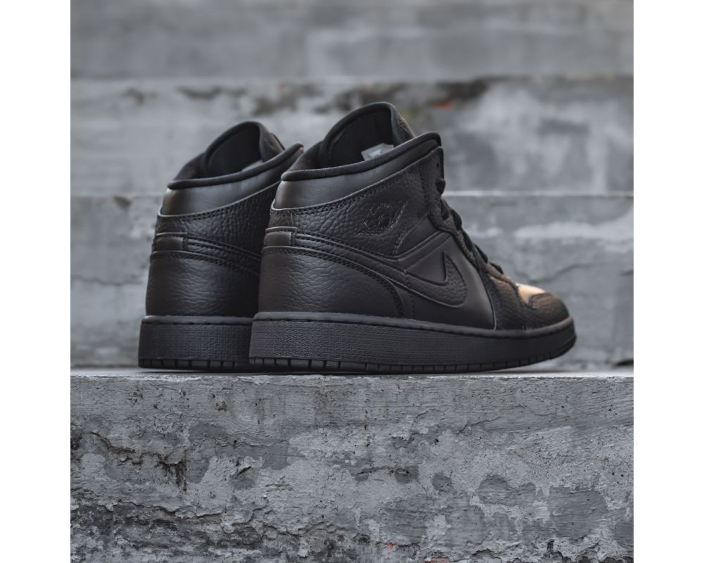 Giày Nike Air Jordan 1 Mid GS 'Triple Black' 554725-093 - Ảnh 4