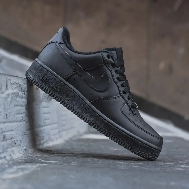 Alternative view of Giày Nike Air Force 1 '07 'Triple Black' CW2288-001