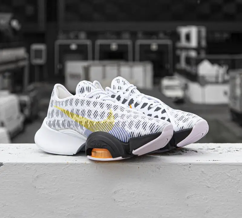 Alternative view of Giày Nike Air Zoom SuperRep 2 'White Yellow Strike' DJ4309-174