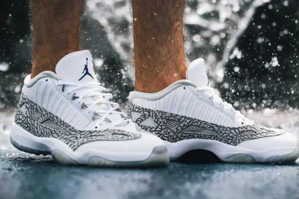 Giày Nike Air Jordan 11 Retro Low IE 'Cobalt' 2015 306008-102 - Ảnh 5