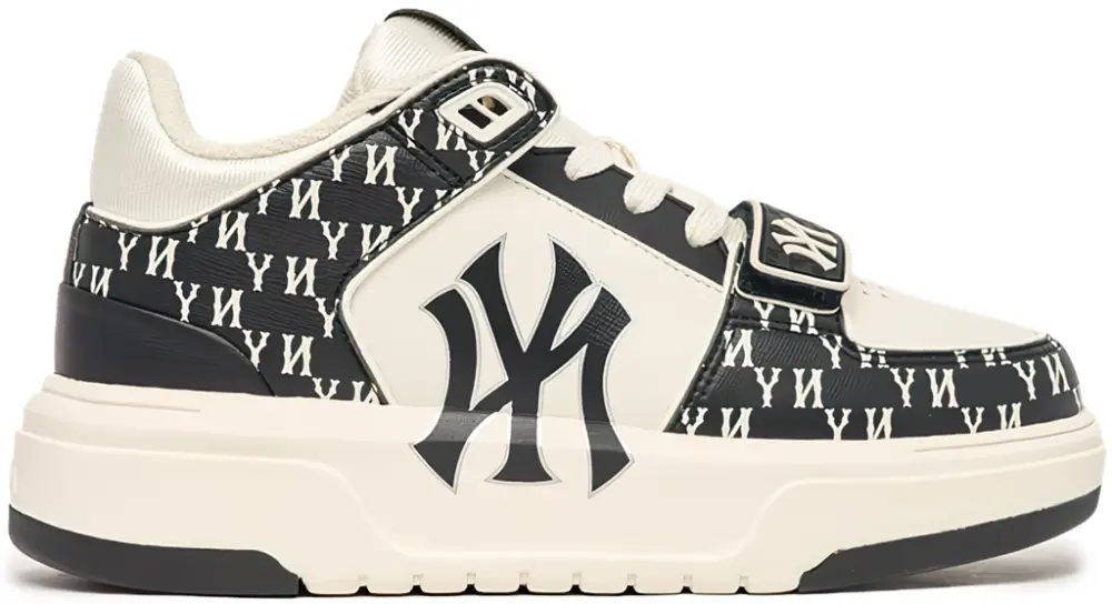 Giày MLB Chunky Liner Mid Monogram NY 'Black' 3ASXLM13N-50BKS