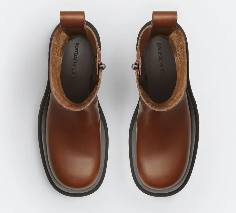Alternative view of Giày Bottega Veneta Lug Boot 'Dark Chestnut' 716205VBS502287