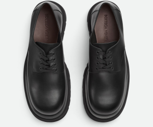 Alternative view of Giày Bottega Veneta Lug Lace-Up Shoe 'Black' 730223VBS501000