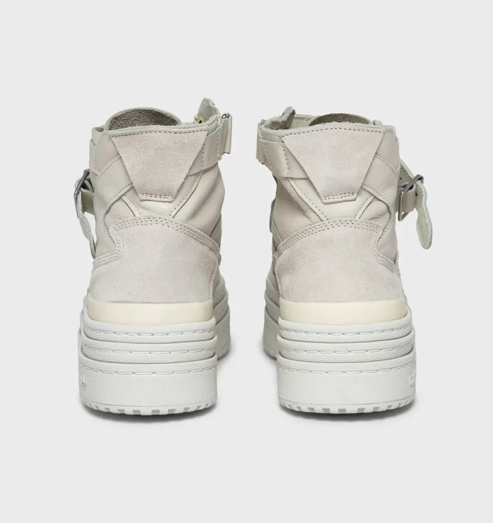 Alternative view of Giày Adidas Logo Unisex Street Style Sneakers S42803
