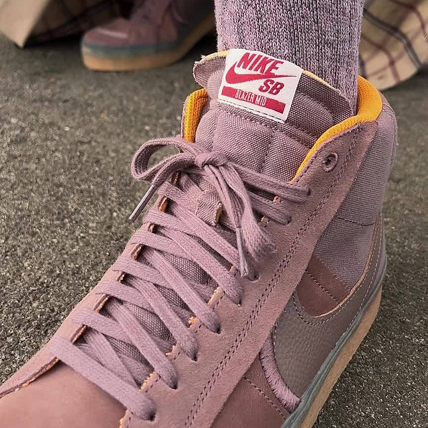 Giày Nike SB Zoom Blazer Mid PRM Plus 'Plum Eclipse Gum' DV5468-200 - Ảnh 5