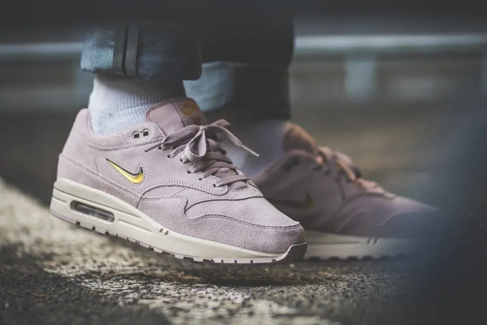 Alternative view of Giày Nike Air Max 1 Premium Sc 'Particle Rose' 918354-601