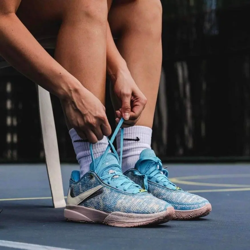 Alternative view of Giày Nike LeBron 20 'All Star' DV1191-400