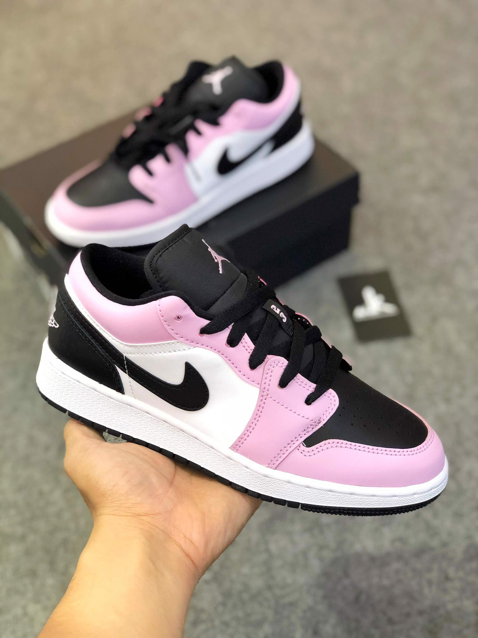 Giày Nike Air Jordan 1 Low GS 'Light Arctic Pink' 554723-601 - Ảnh 7