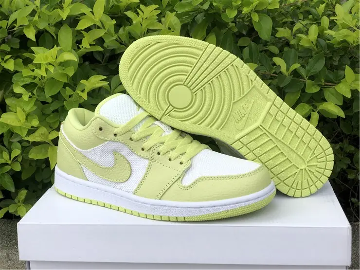 Giày Nike Air Jordan 1 Low 'Limelight' DH9619-103 - Ảnh 6
