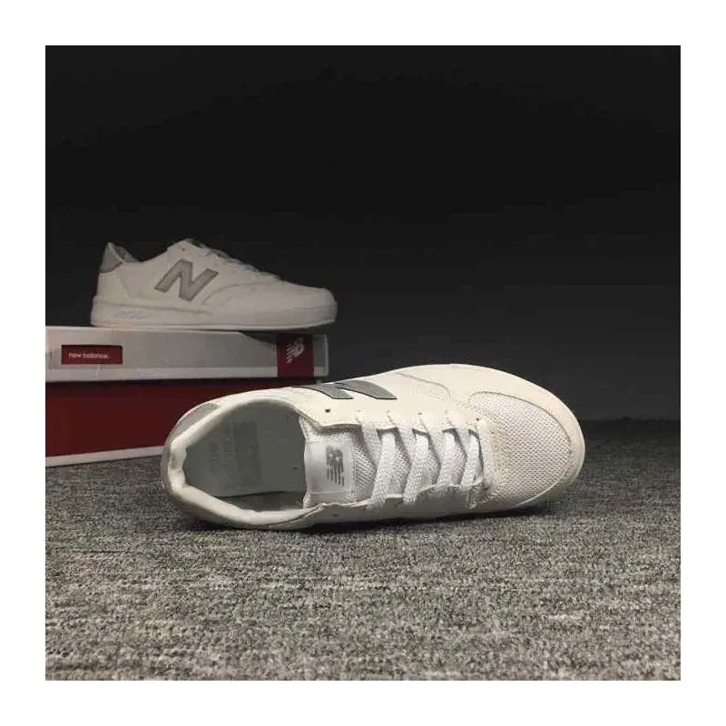 Giày New Balance 300 Leather 'White Gum' CRT300LFD - Ảnh 3