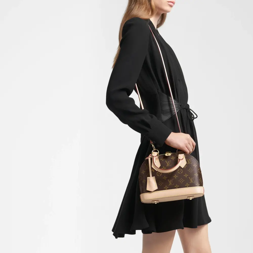 Alternative view of Túi Louis Vuitton Alma BB Monogram Canvas M53152