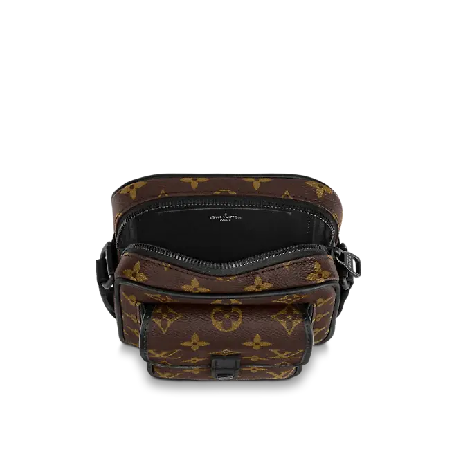 Túi Louis Vuitton Christopher Wearable Wallet M69404 - Ảnh 4