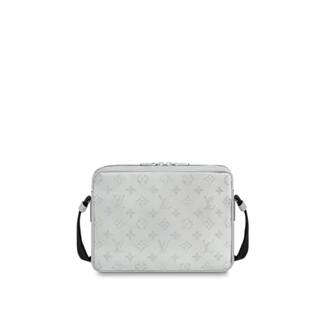 Alternative view of Túi Louis Vuitton Outdoor Messenger M30243