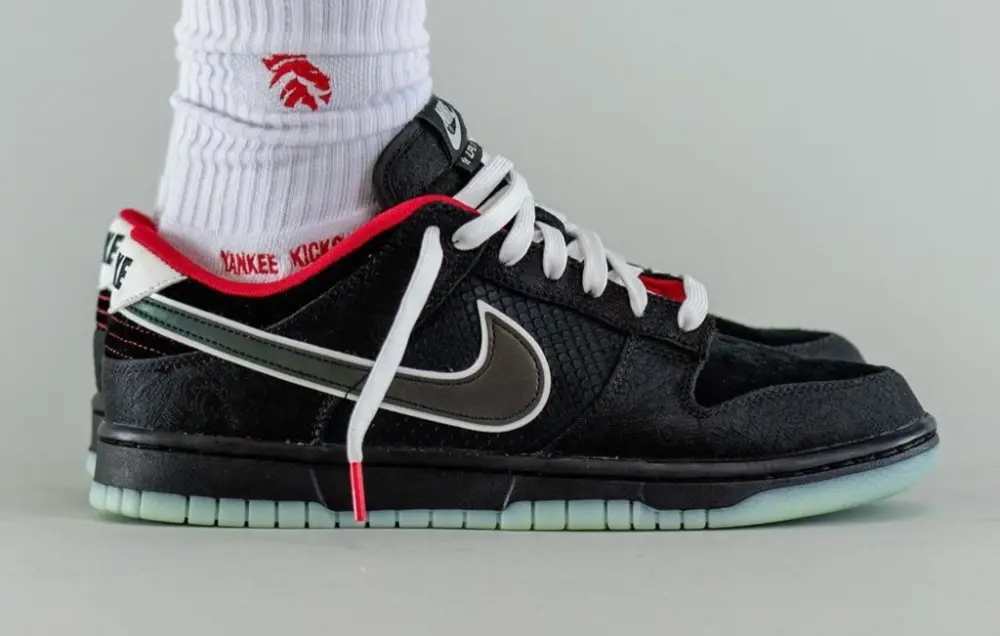 Alternative view of Giày Nike Dunk Low LPL League of Legends DO2327-011