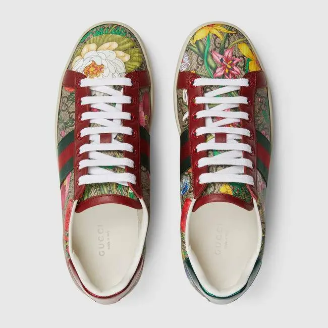 Alternative view of Giày Gucci Wmns Ace GG Supreme Low 'Flora Print - Red' 433900-HT520-8490
