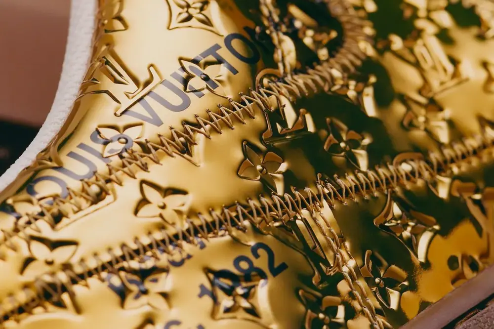 Giày Air Force 1 Low x Louis Vuitton 'Metallic Gold' - Ảnh 5