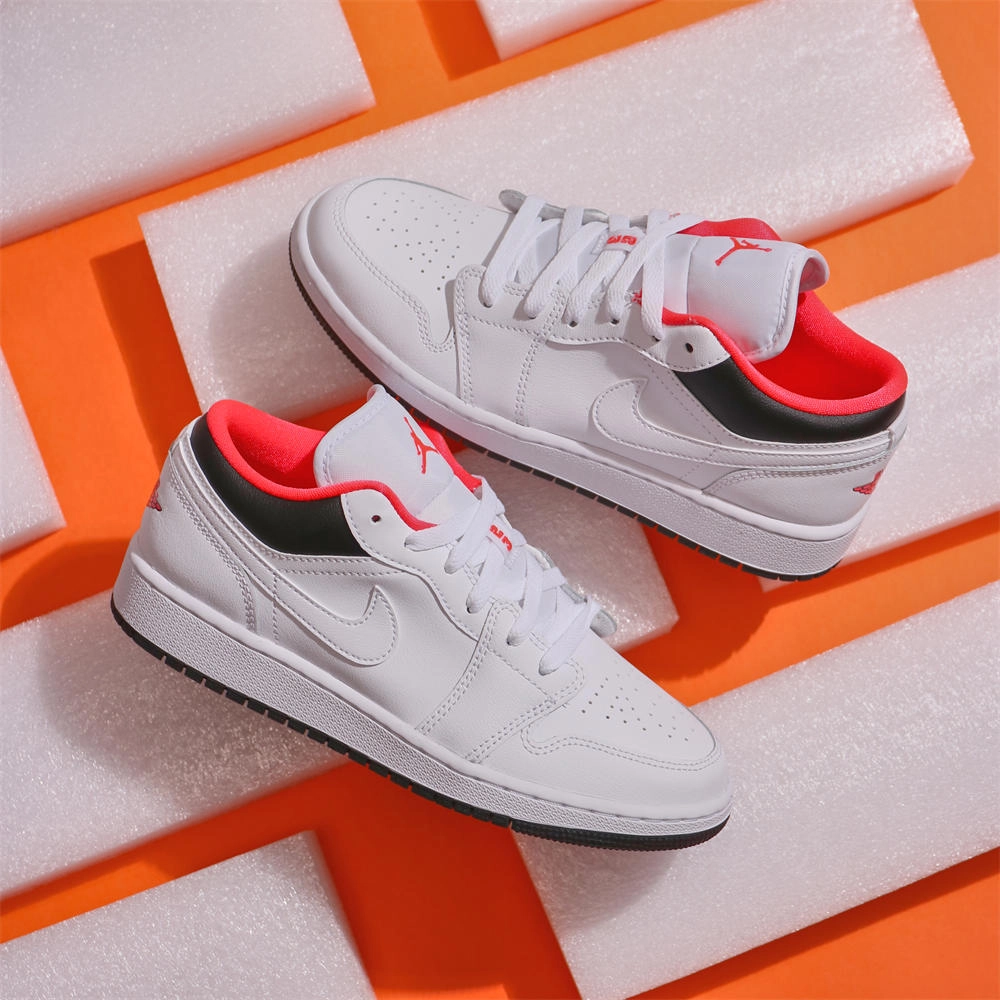Giày Nike Air Jordan 1 Low GS 'Chicago Home' 553560-160 - Ảnh 3